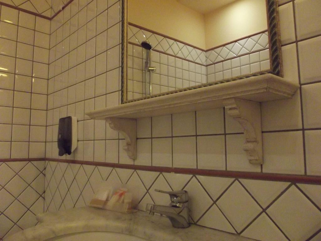 Acos Marsala City Hotel الغرفة الصورة