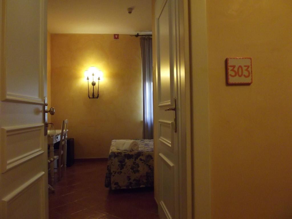Acos Marsala City Hotel الغرفة الصورة